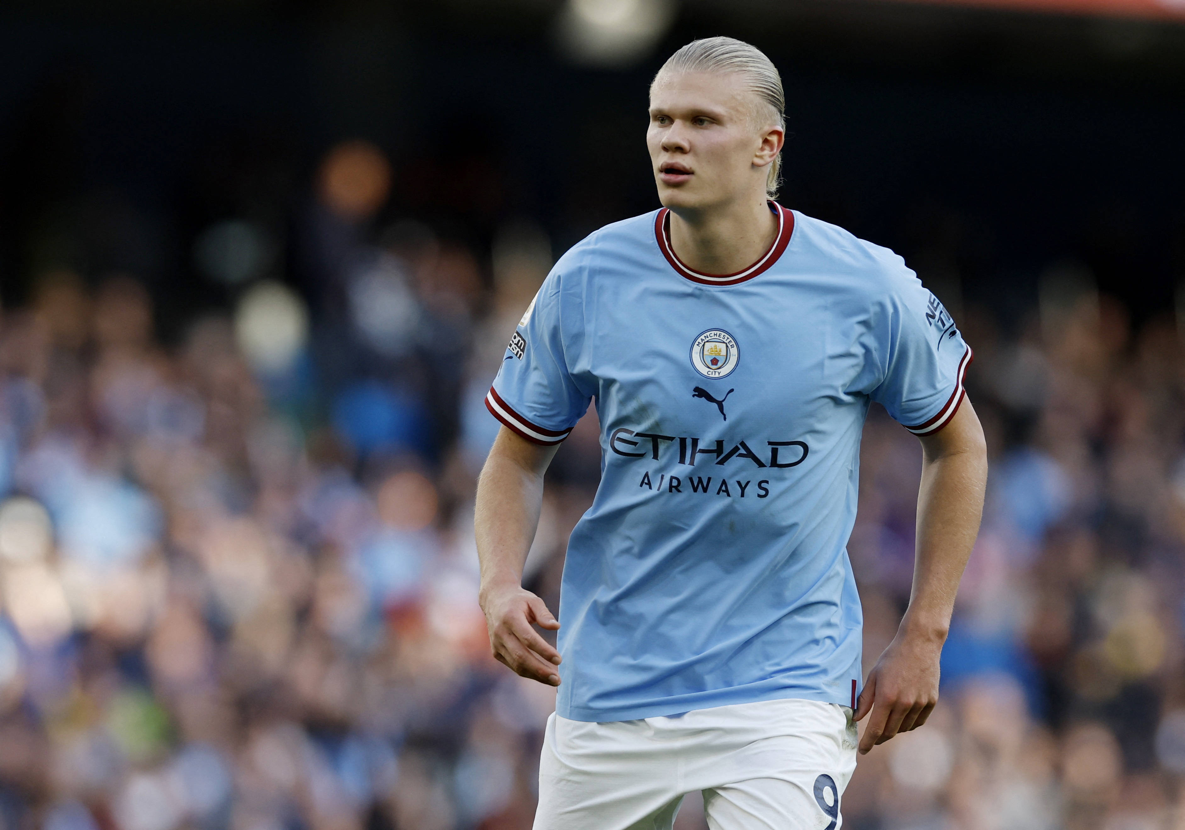 姆巴佩速度制胜 防线全面告急（姆巴佩一骑绝尘，后防线告急）