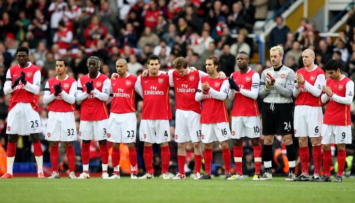 美记：快船与弗兰克谈续约还为时过早，但快船暂不会重大调整（美媒：快船与弗兰克续约时机未到，球队短期内无意大改动）