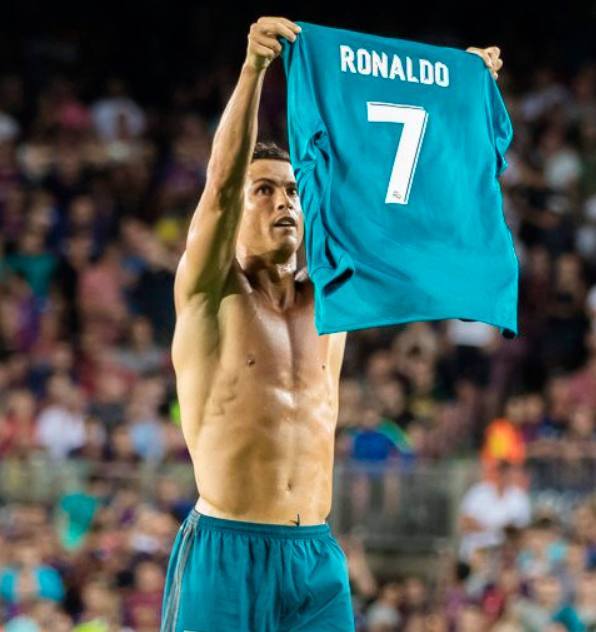 新疆下赛季算是废了！无控卫串联，外援无强解点，刘炜与助教争执（新疆下赛季悬了：无控卫串联、外援缺强点，刘炜与助教起争执）