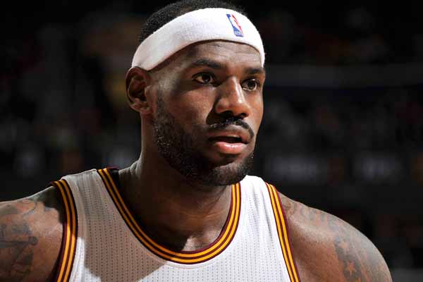 奥莫特即将启程，西亚联赛成其下一站（奥莫特启程在即，西亚联赛将成其新舞台）