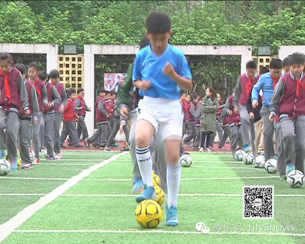 拜仁德甲霸主地位持续巩固（拜仁在德甲的统治优势日益稳固）